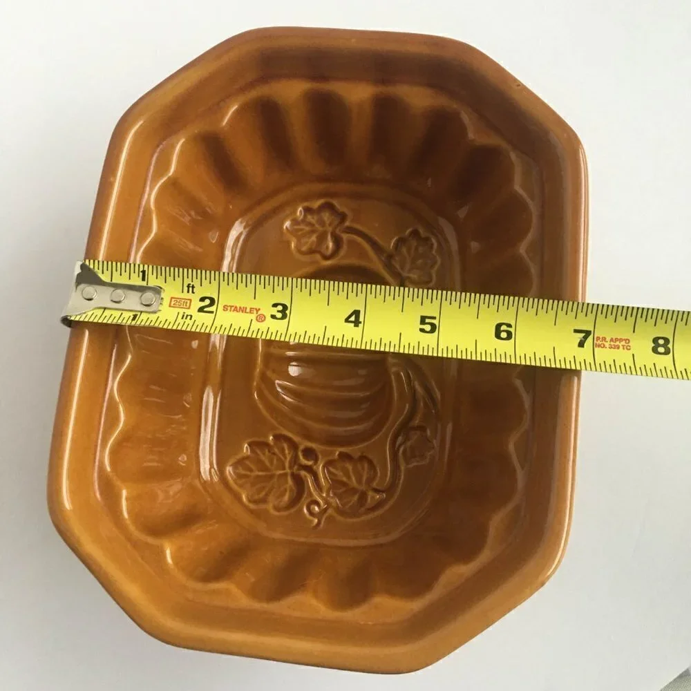 Crate & Barrel Ceramic Stoneware Fall Pumpkin‎ Bread Cake Baking Jello Mold Pan